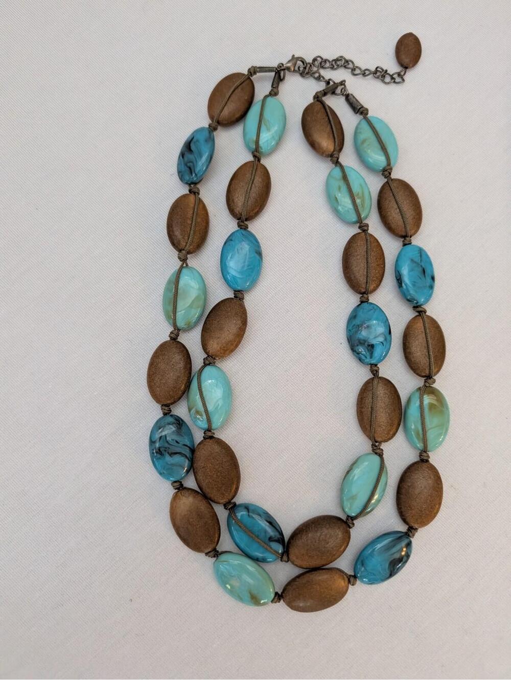 Teal Necklace Lot Of 2 Mermaid Hawaiian Style Enameled Pendant Beaded - Picture 4 of 8